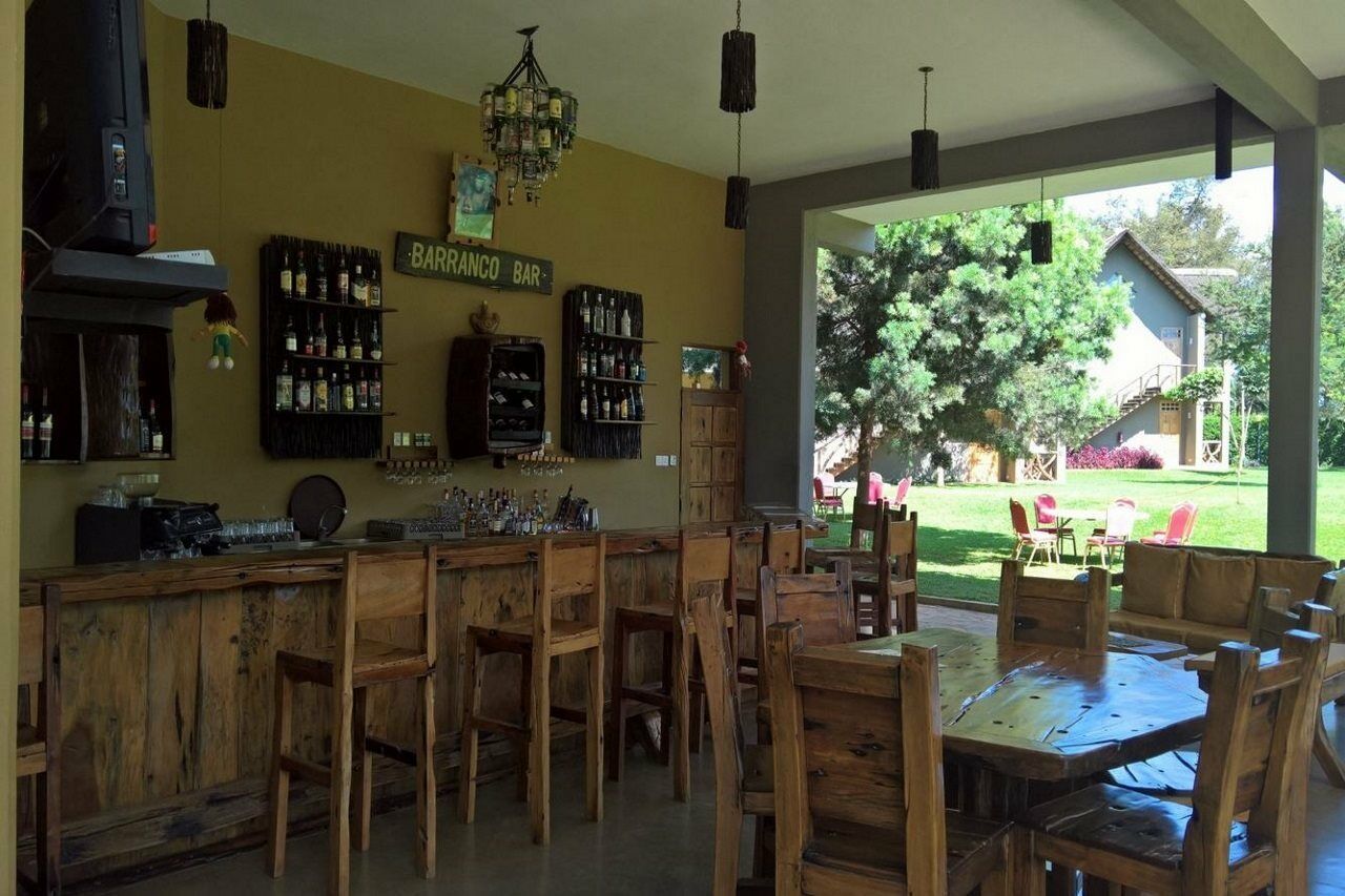Weru Weru River Lodge מראה חיצוני תמונה
